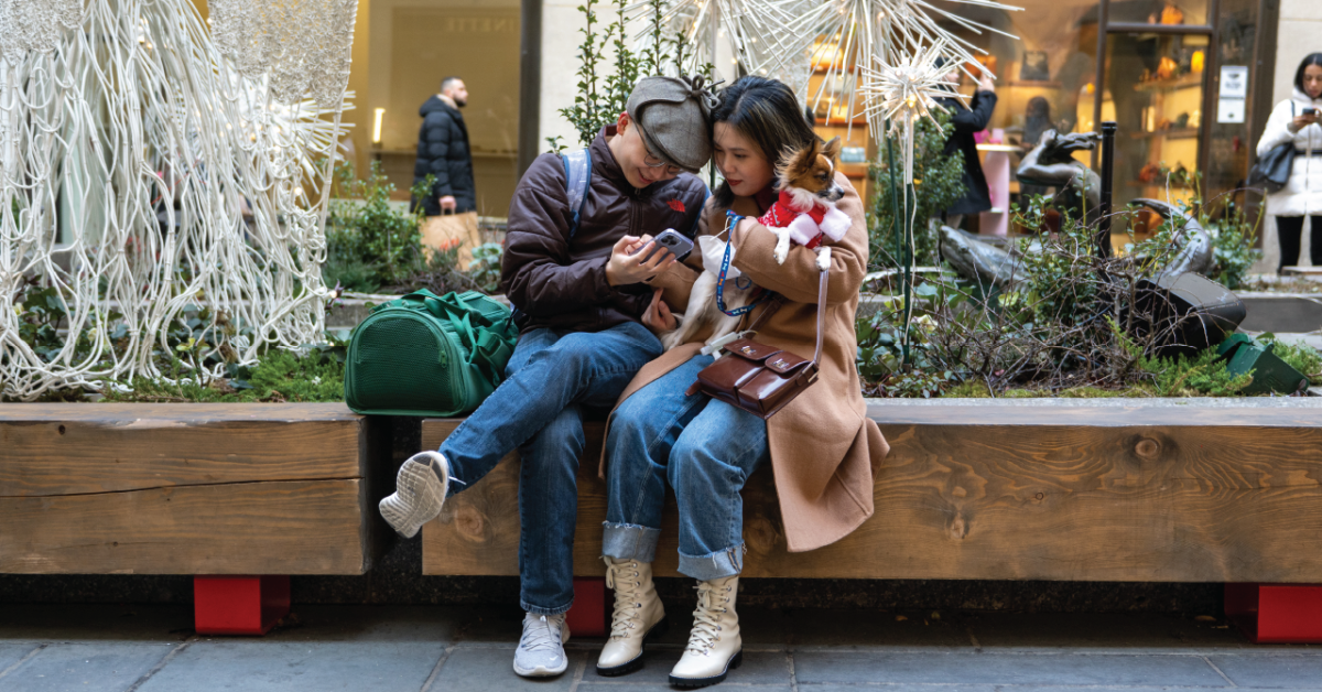 Facts about DINKs (dual income, no kids) in the US: Education, work, household income, wealth and age